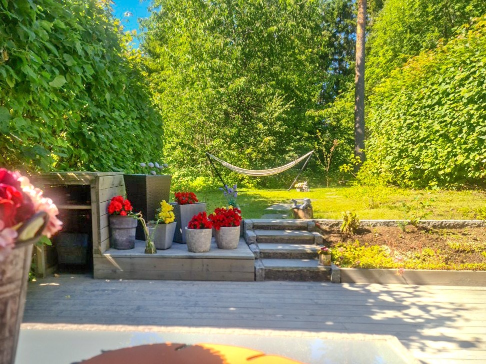 På sommeren kan du nyte vakre omgivelser helt usjenert (Bilde fra selger) Galleribilde