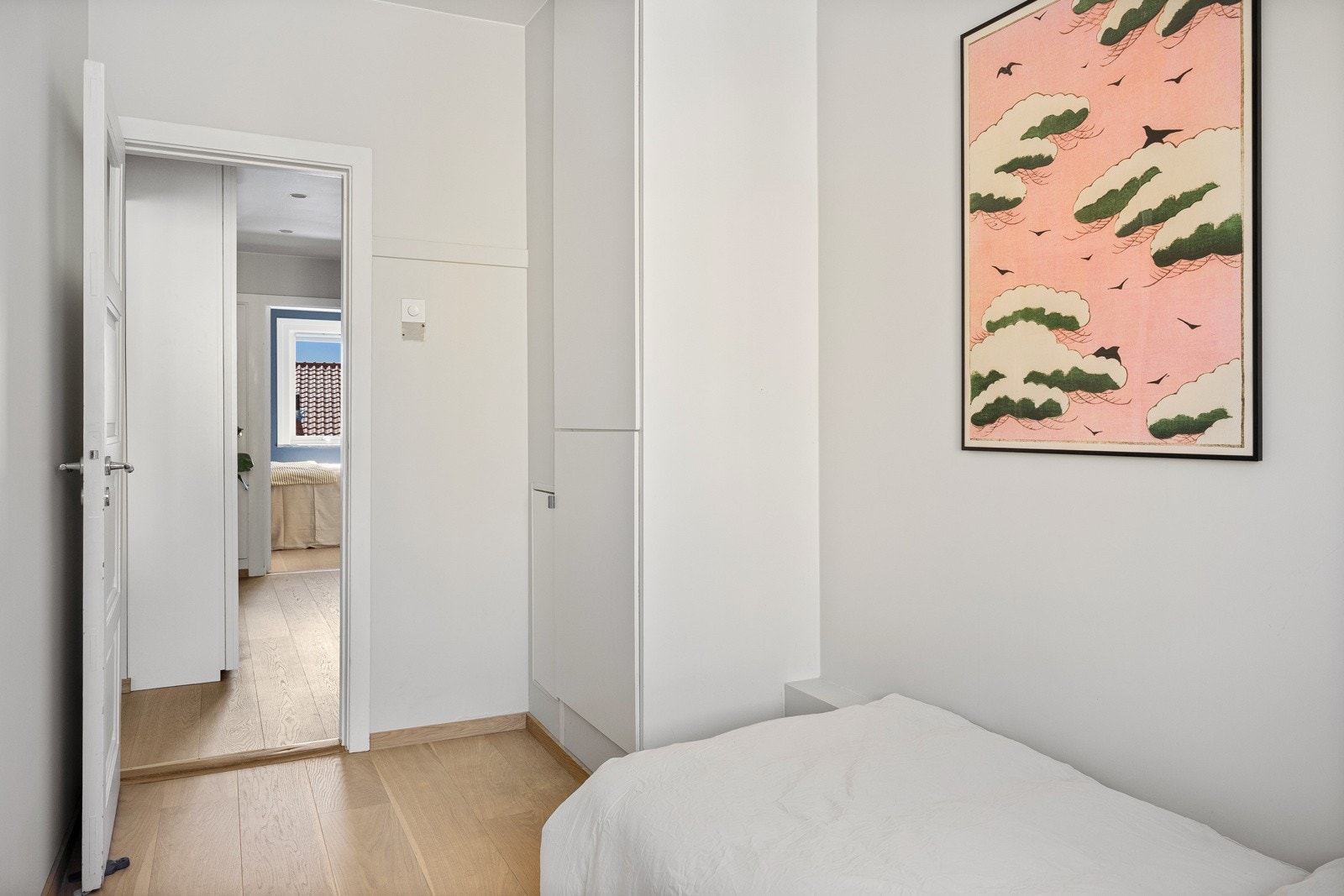 Det er opplegg for vaskemaskin i skapet Galleribilde