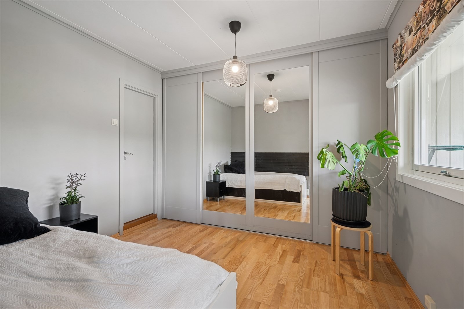 I hovedetasjen er det to soverom. Galleribilde