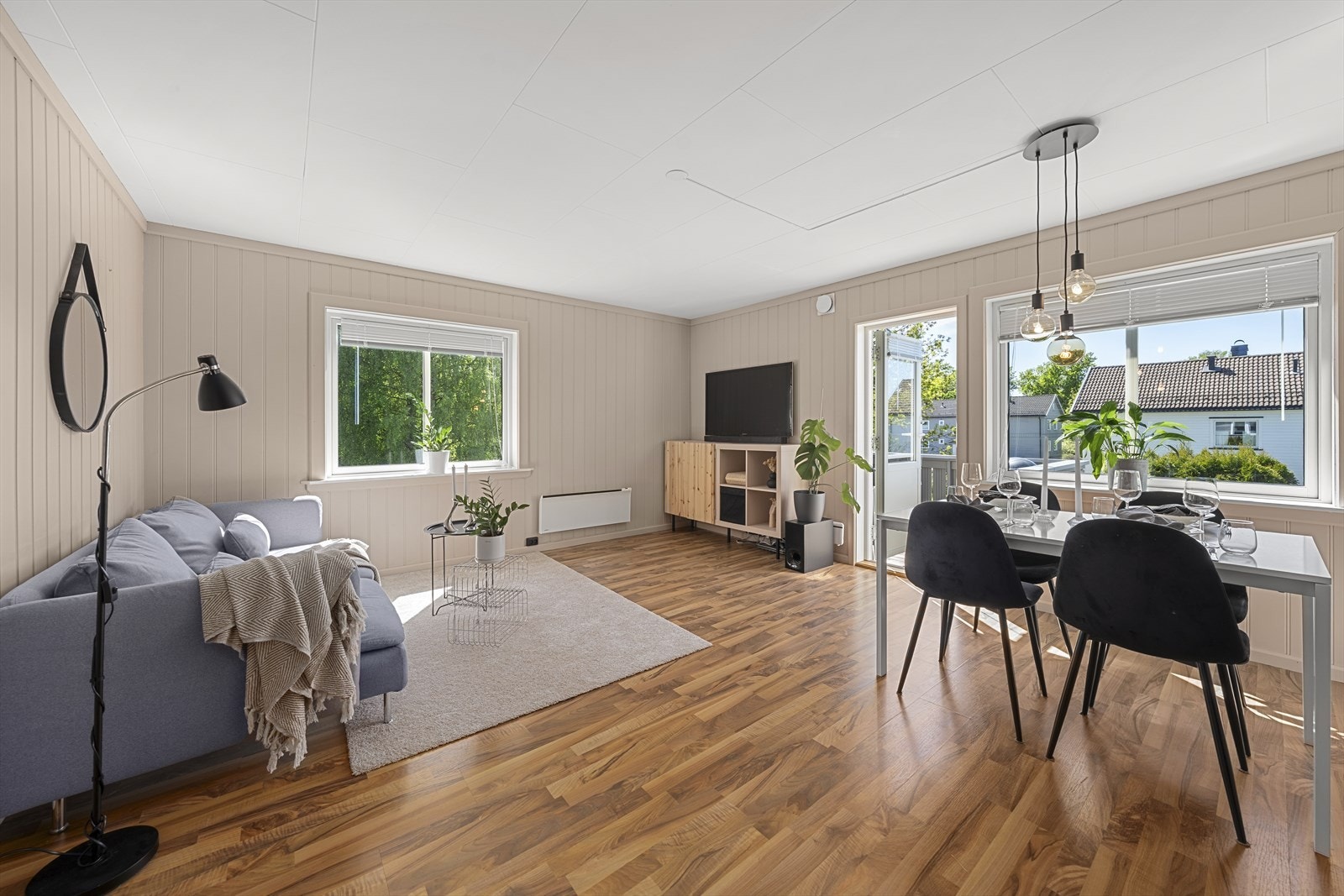 Innbydende 4-roms leilighet med en god planløsning Galleribilde