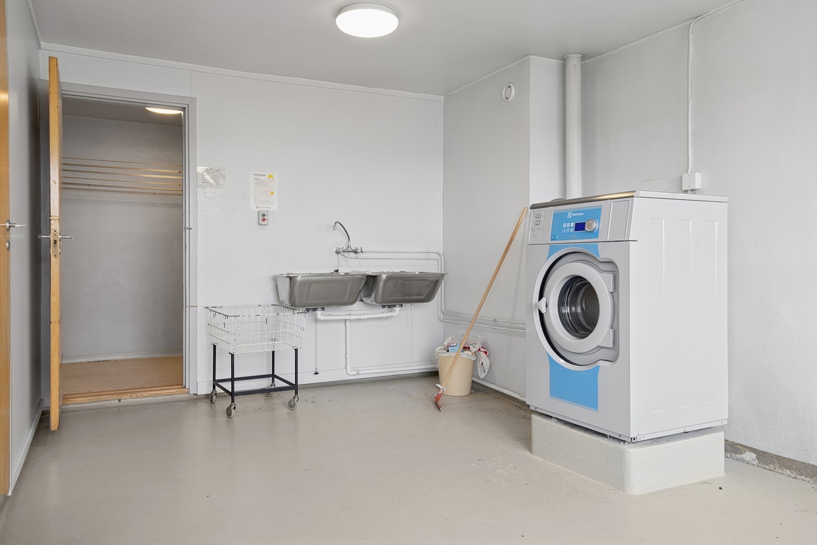Det er fellesvaskeri i hver etasje. Galleribilde