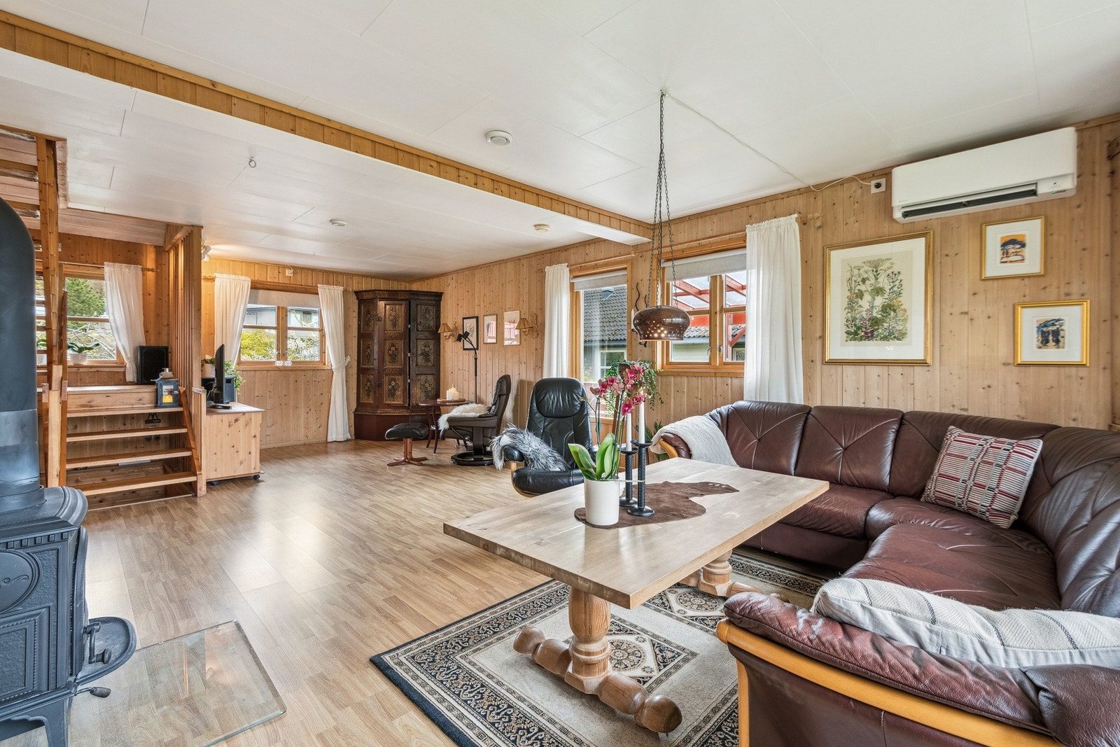 Her har man plass til flere sittegrupper. Galleribilde