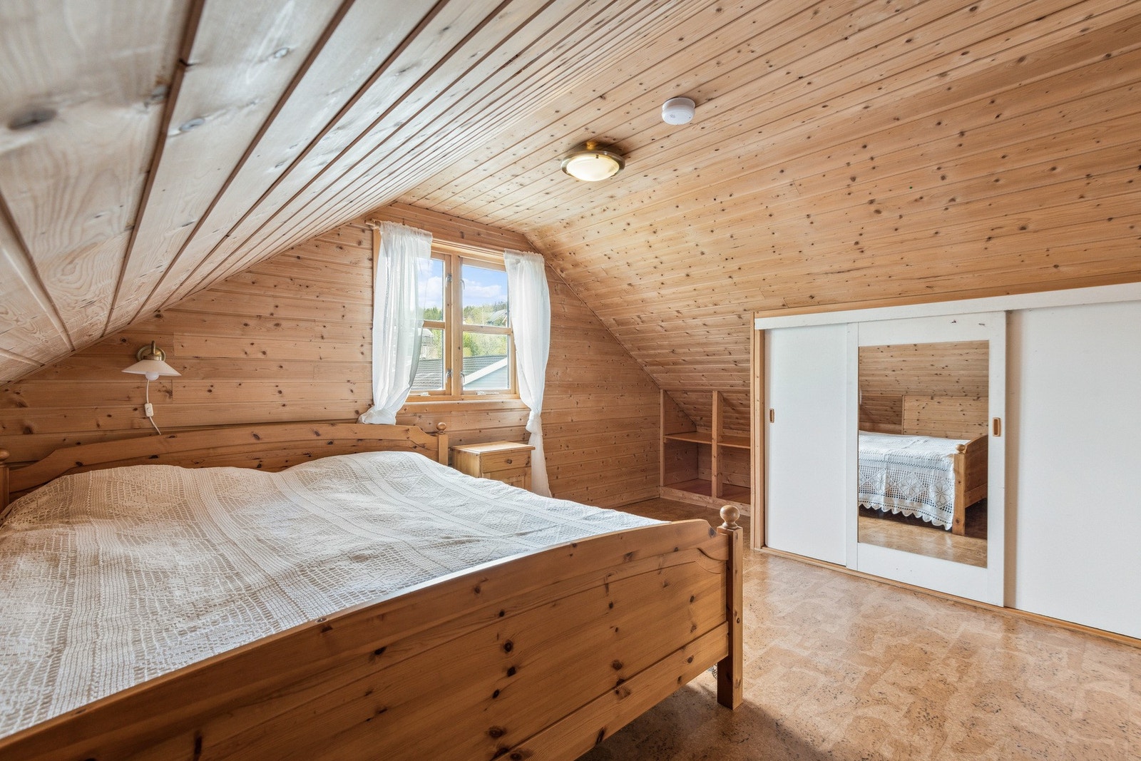 Soverom loft. Galleribilde