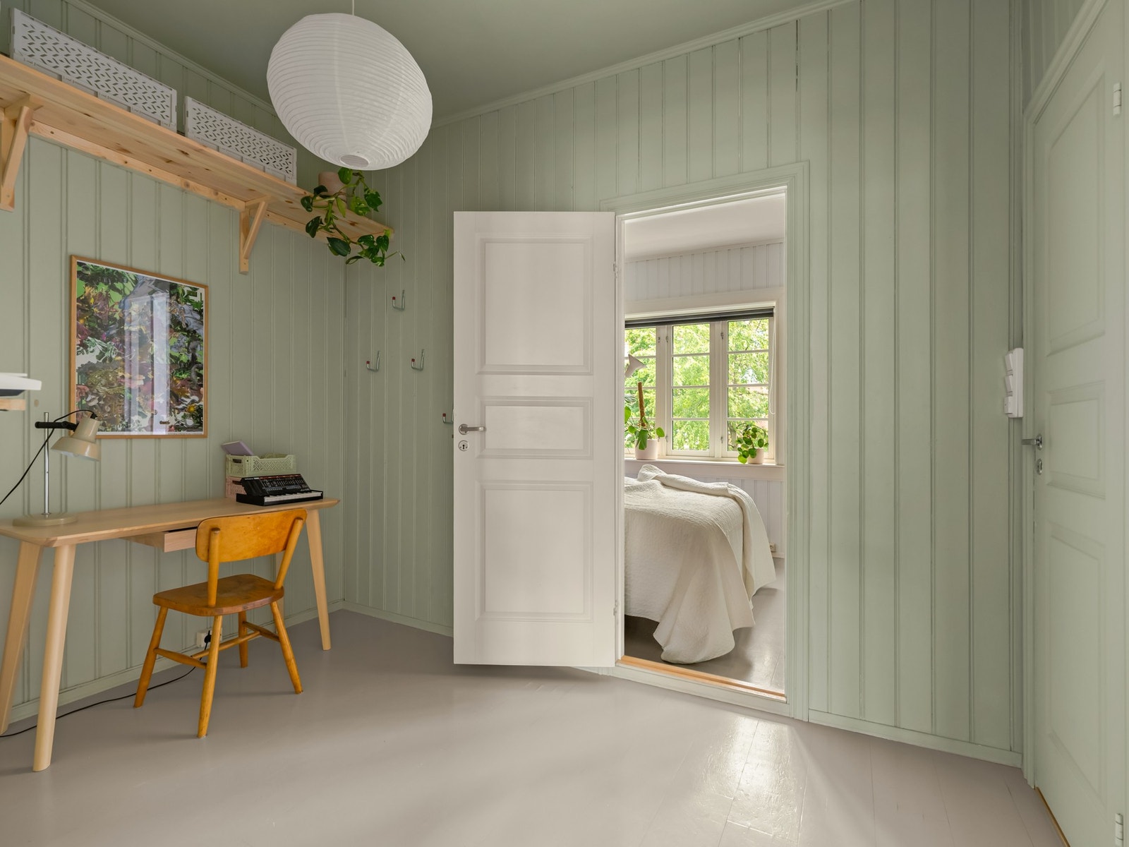 Om det heller er ønskelig med egen TV-stue, fungerer rommet også fint til det. Galleribilde