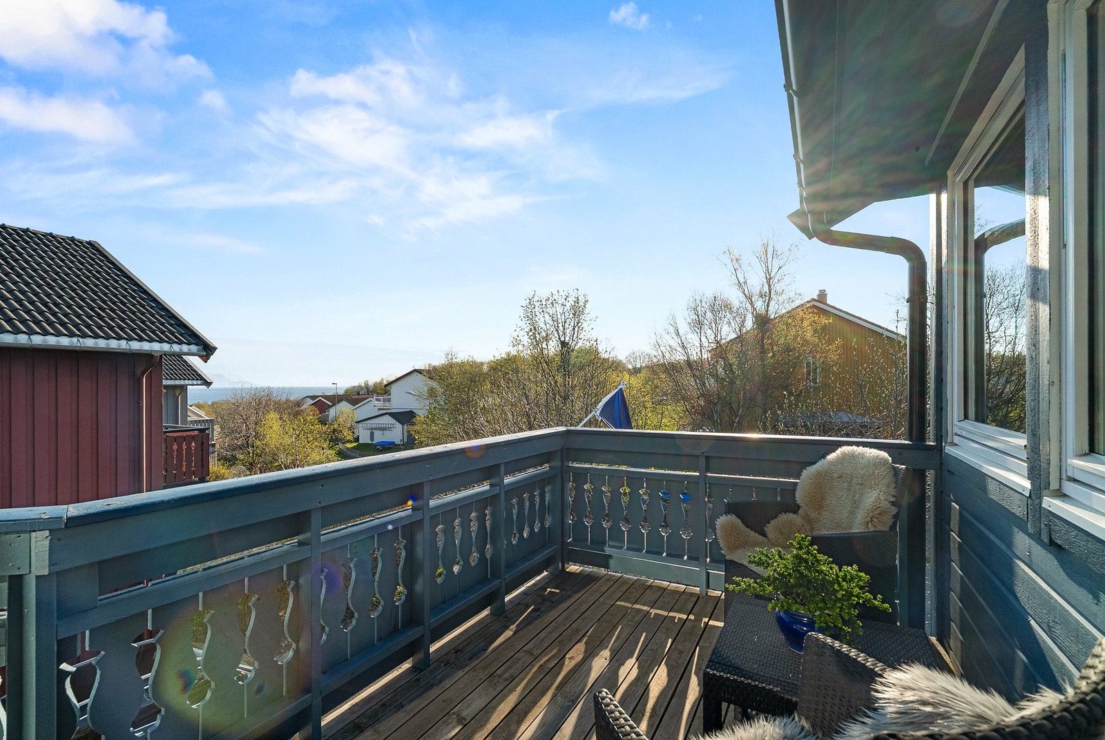 Usjenert og hyggelig uteområde. Galleribilde