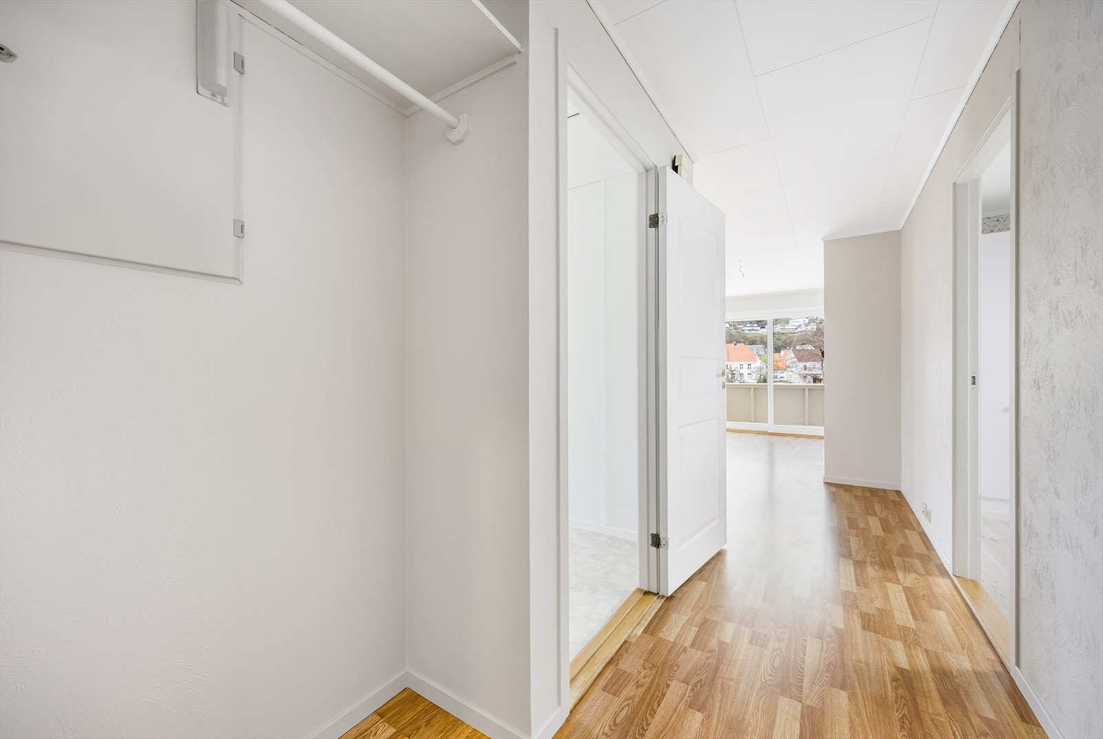 Gang/Entré Galleribilde
