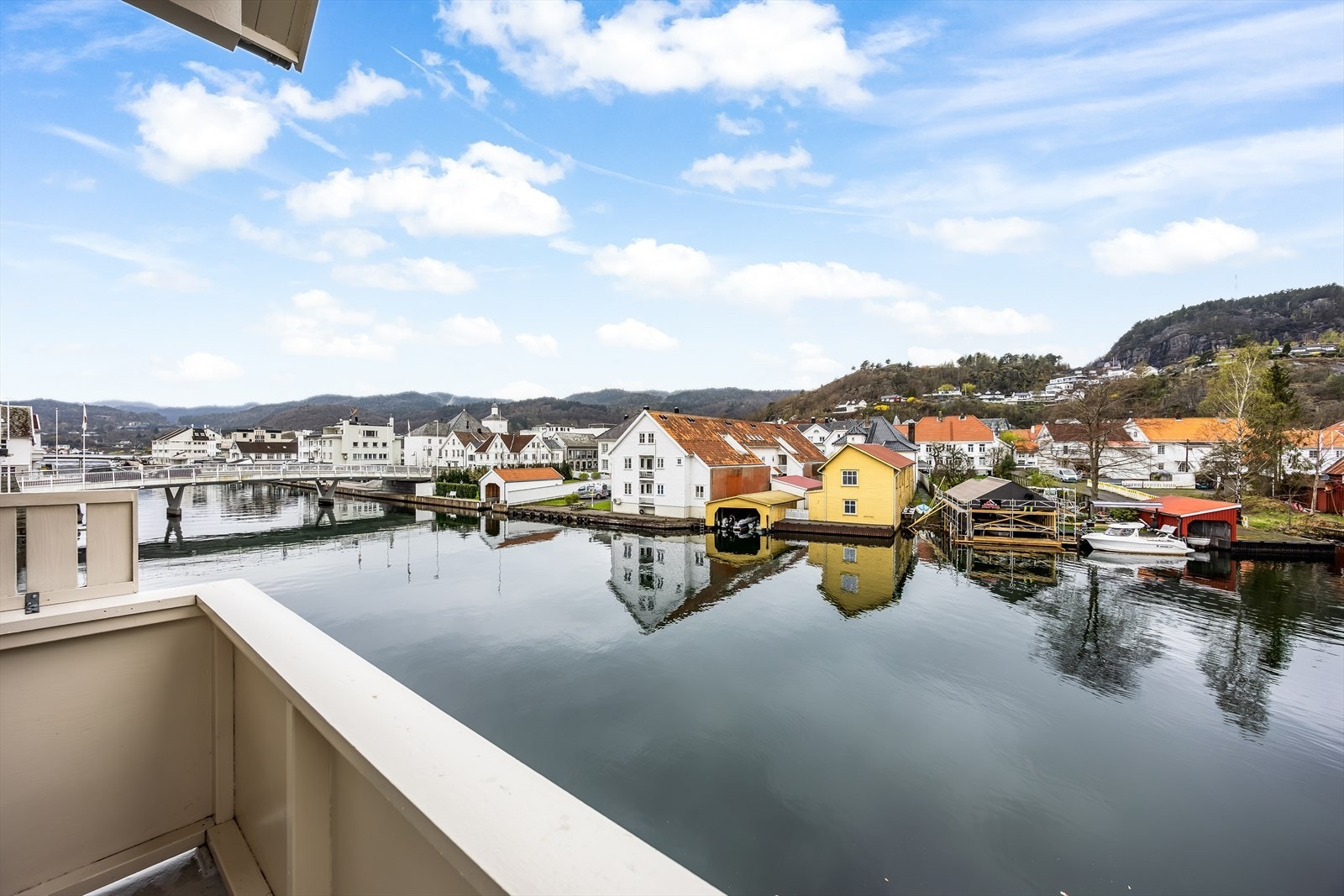 Flott usikt fra balkong Galleribilde