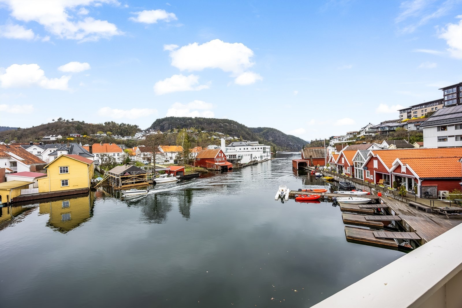 Koselig utsikt fra balkong Galleribilde