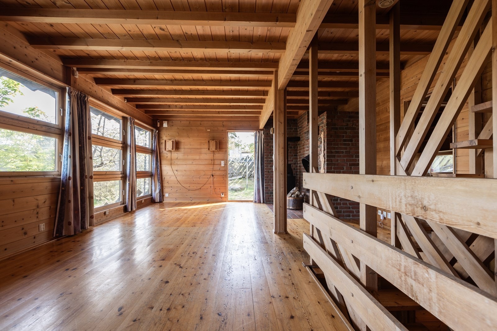 Naturlig lysinnslipp i stuen. Galleribilde