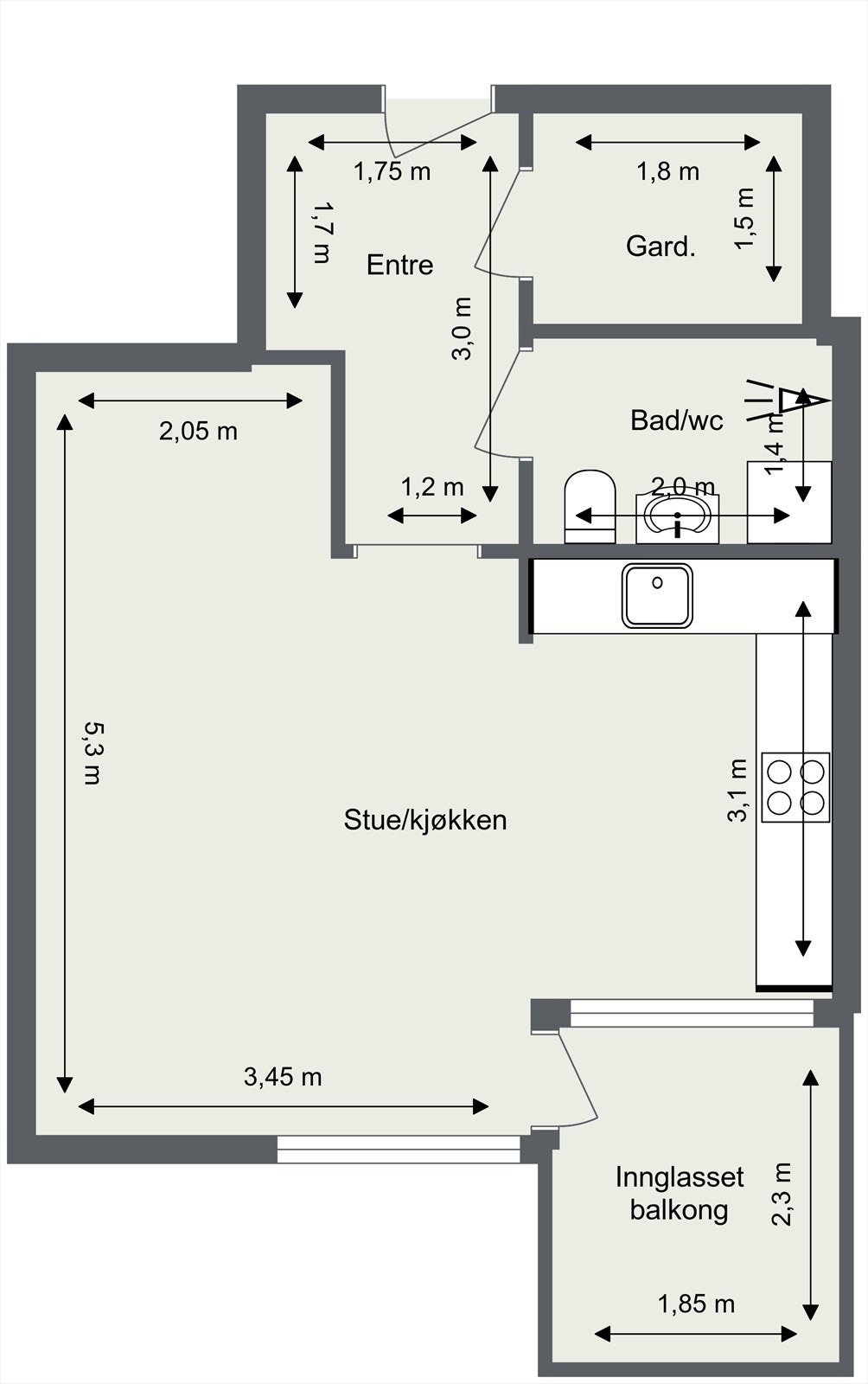 Effektiv planløsning med stue, kjøkken og innglasset balkong. Galleribilde