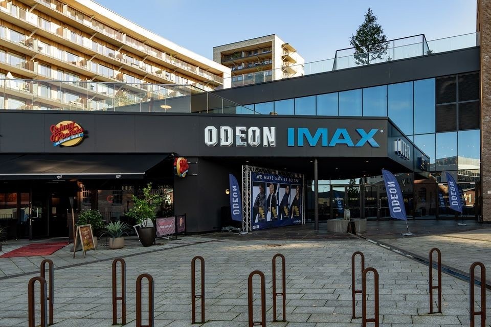 Norges største og første IMAX-kino, Odeon kino er også i gangavstand fra leiligheten. Galleribilde