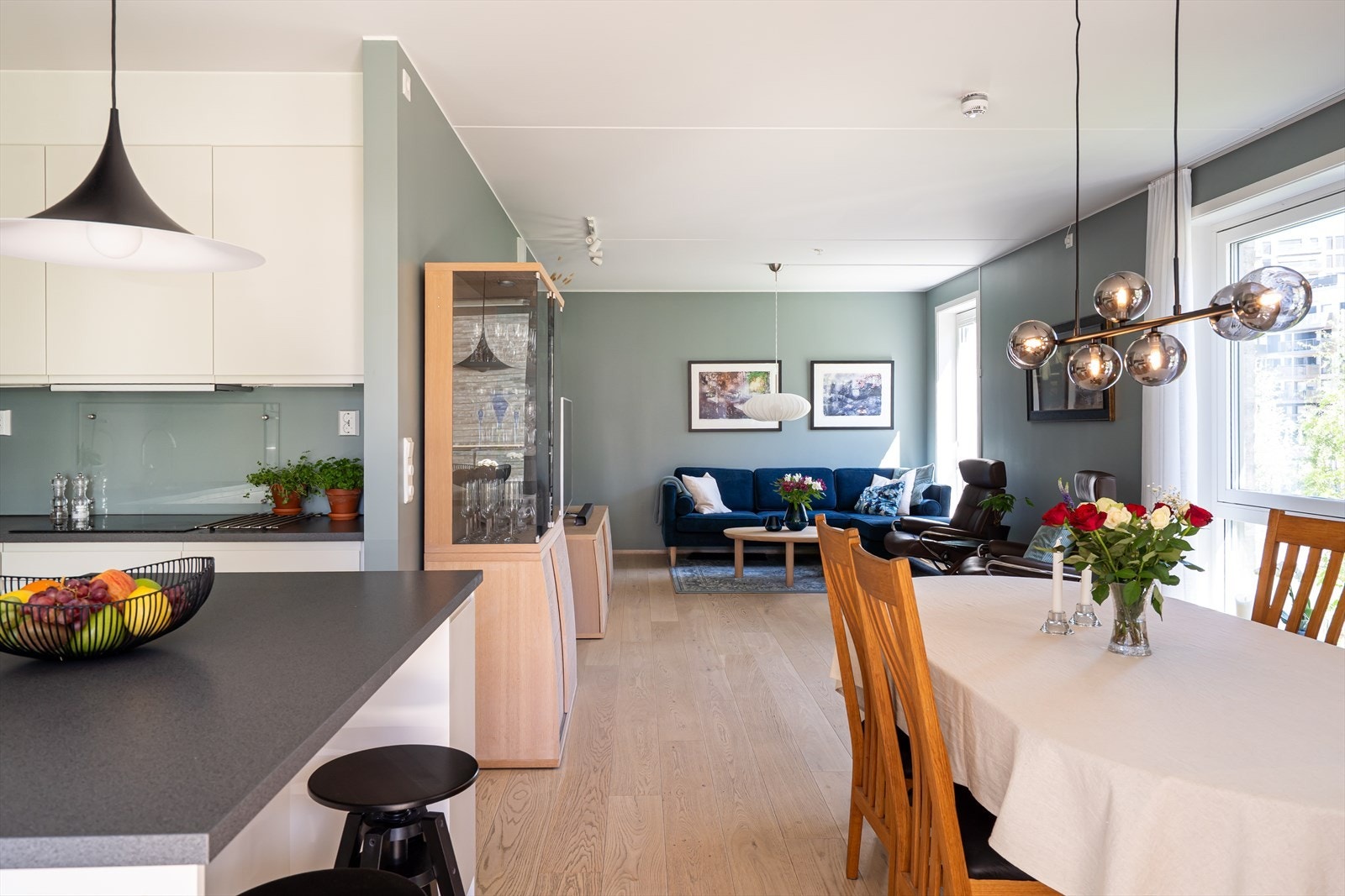 Her får du et hjem som passer like godt for barnefamilier som for voksne som verdsetter komfort og funksjonalitet. Galleribilde