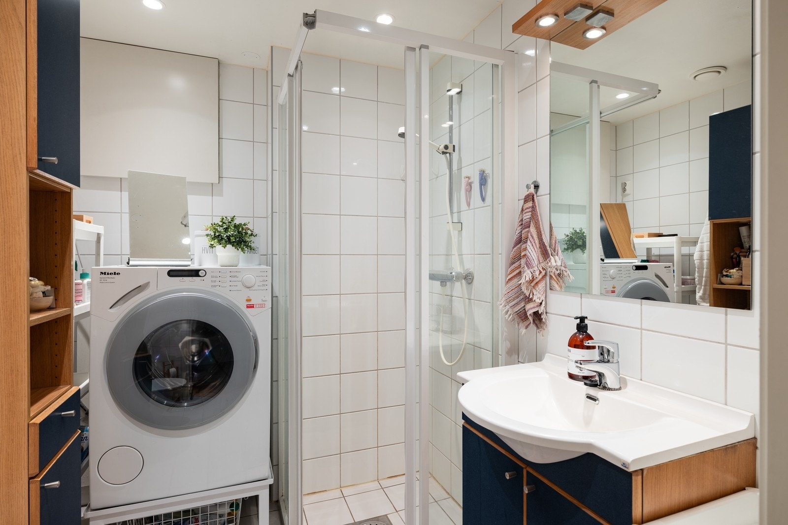 Flislagt bad Galleribilde