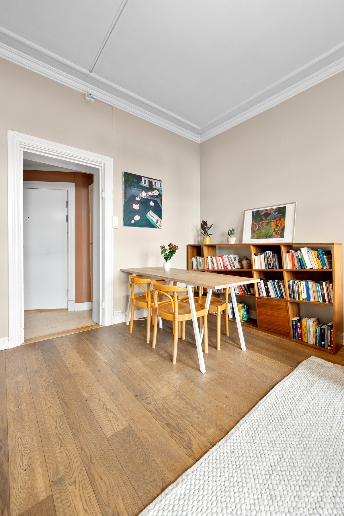 Her er det ingen forkjøpsrett i borettslaget, og lave kjøpsomkostninger. Galleribilde