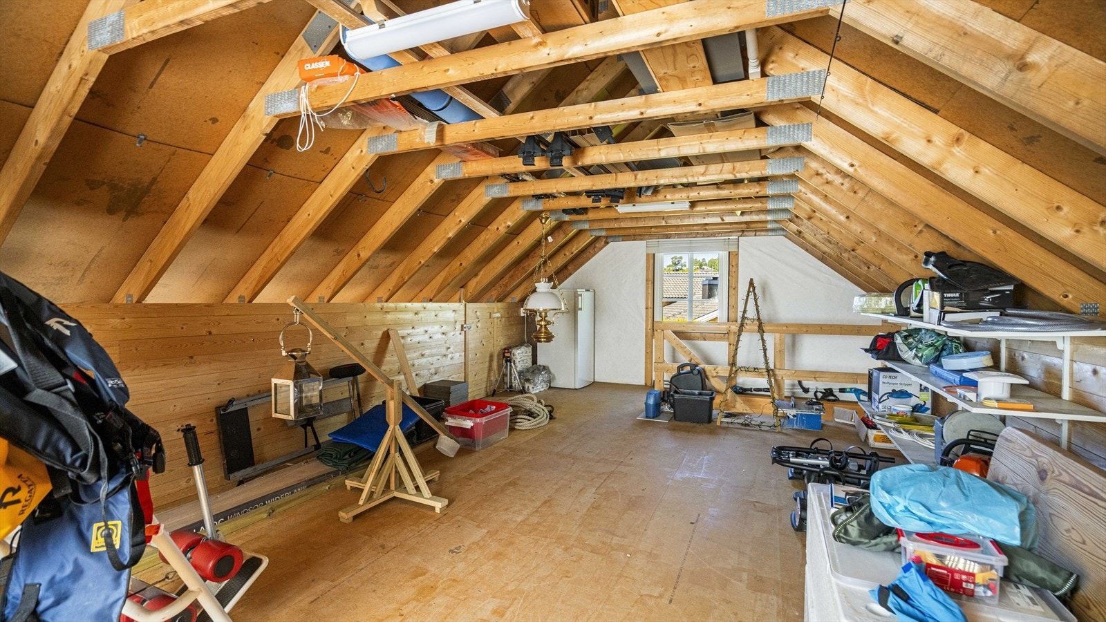 Loft over garasjen Galleribilde