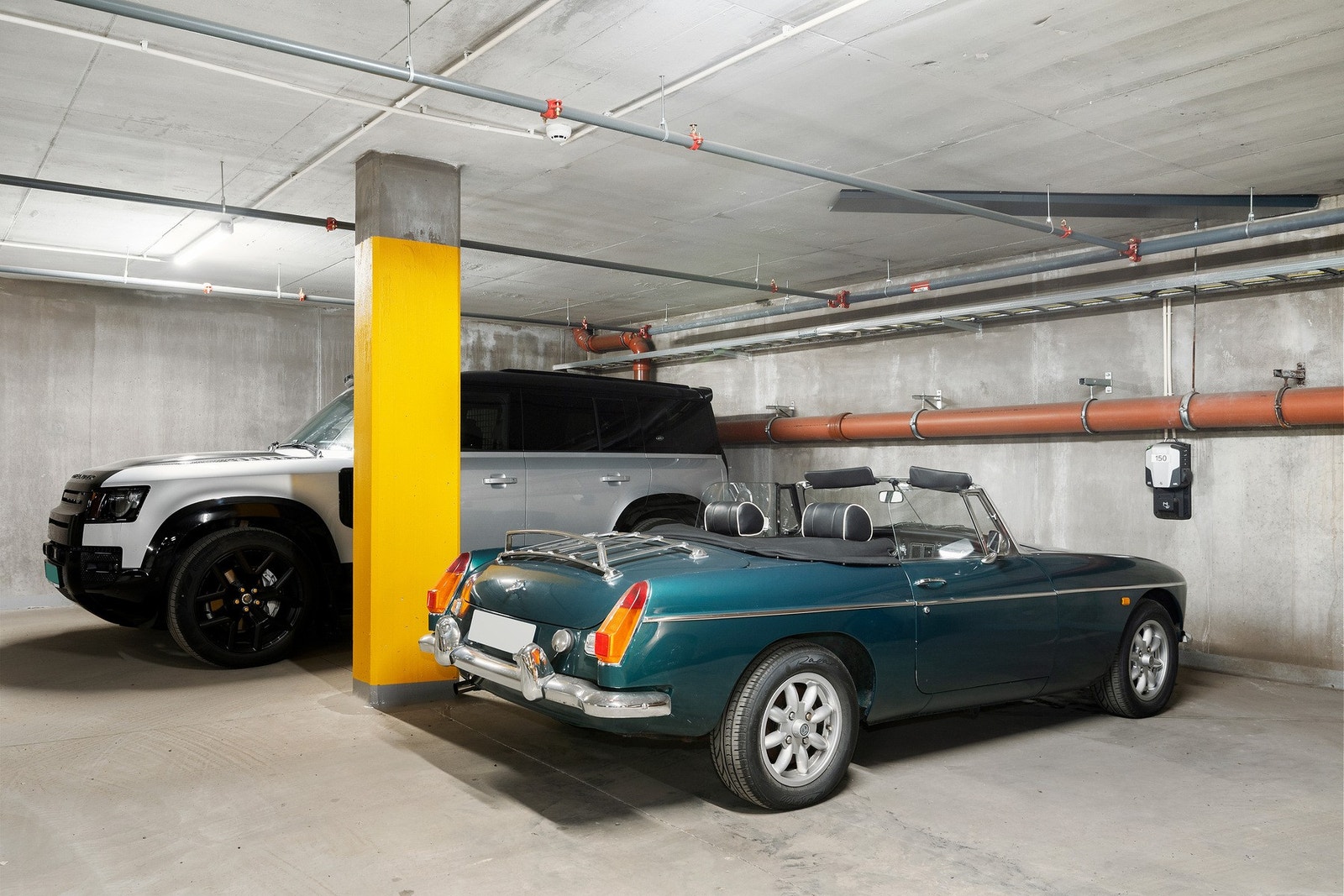 Garasjeplass 2 Galleribilde