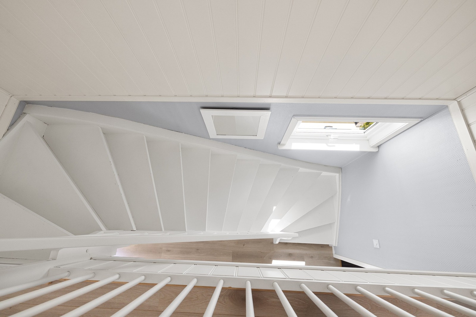 Velkommen til boligens 2. etasje! Galleribilde