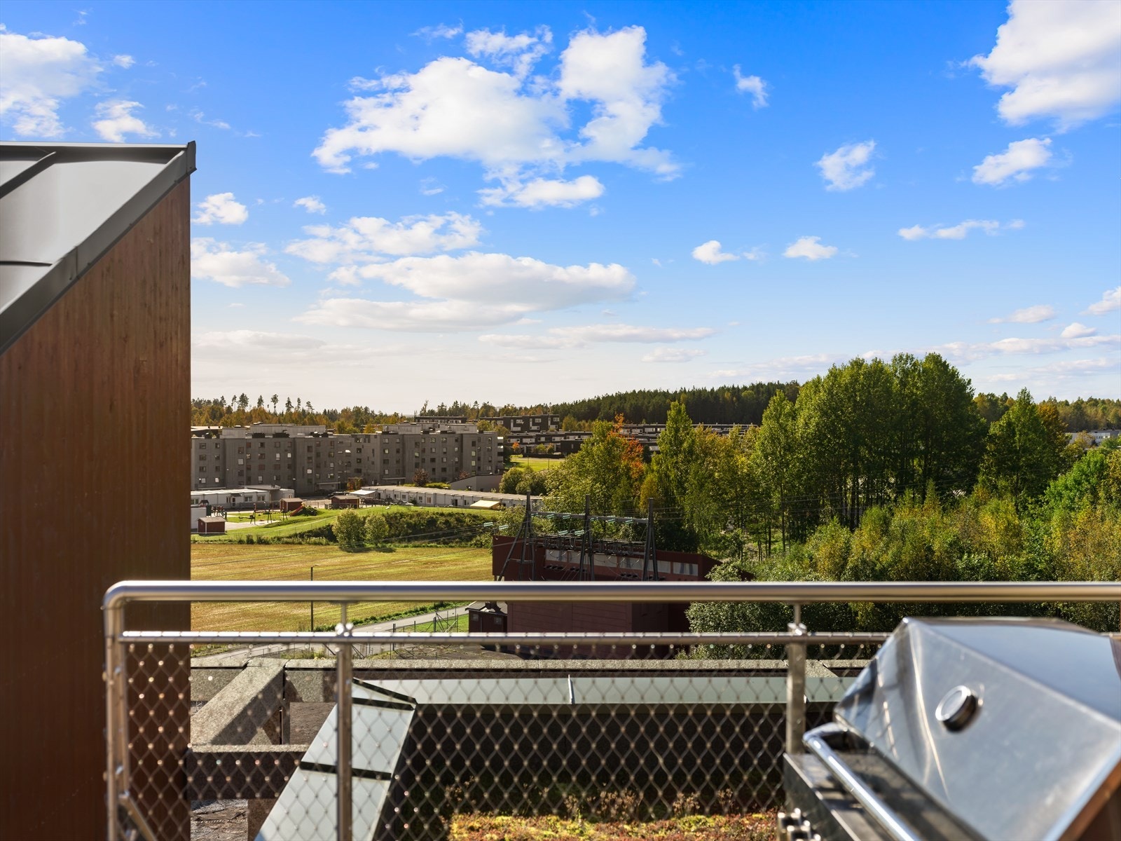 Flott utsikt fra utekjøkkenet Galleribilde