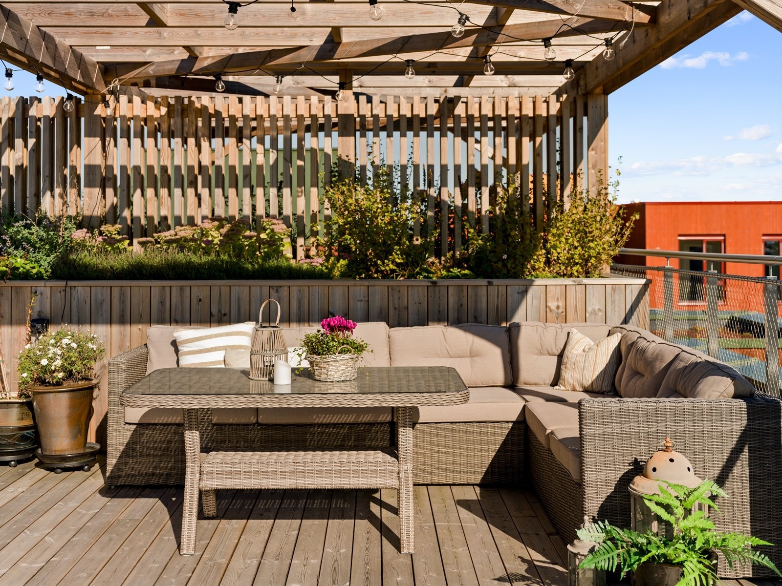 Leiligheten har en privat takterrasse på 56 kvm Galleribilde