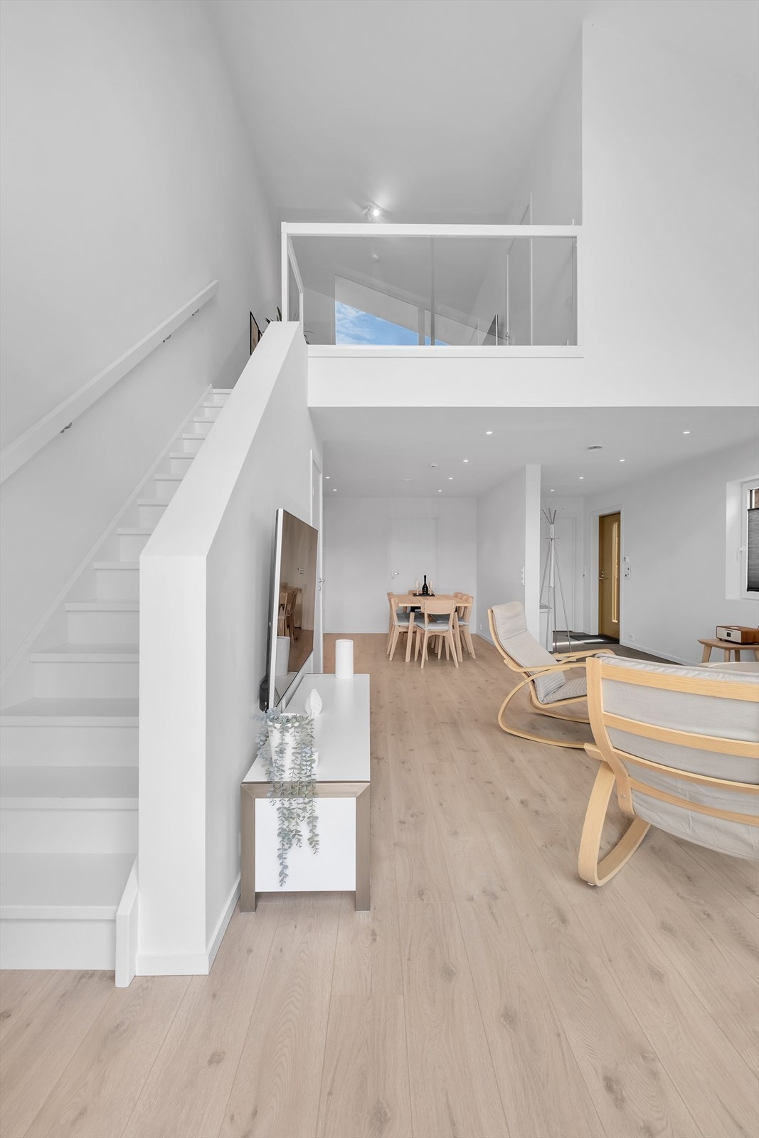 Trapp opp til loftsetasjen Galleribilde