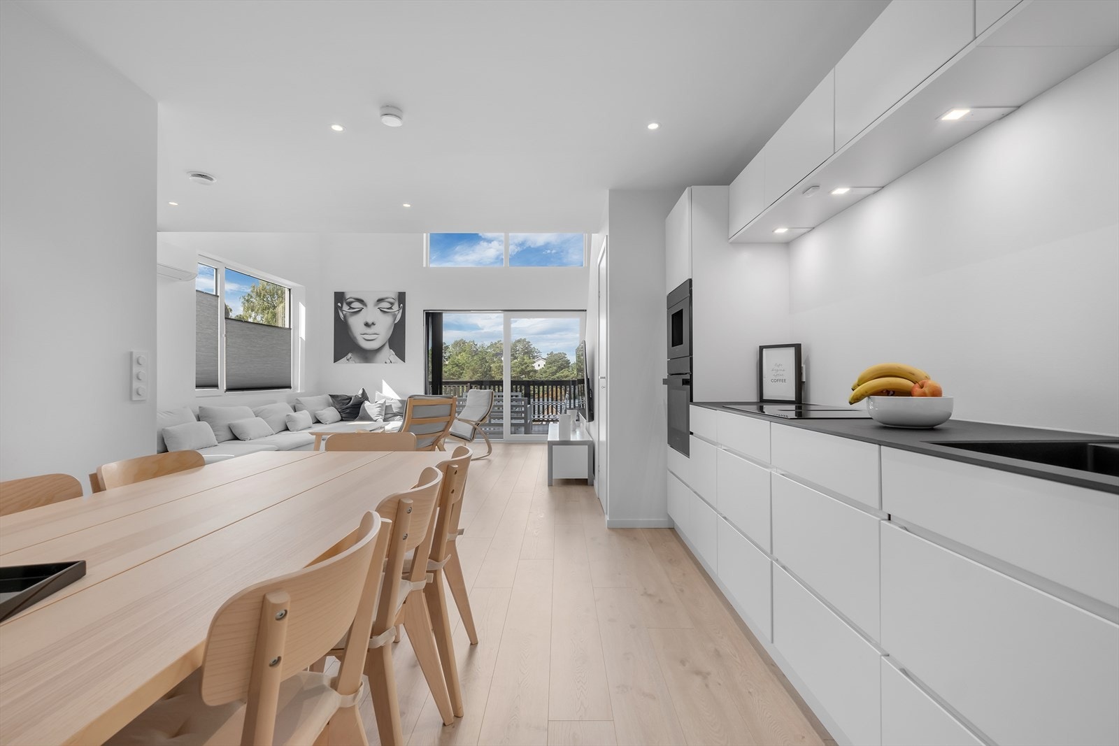 Åpen stue/ kjøkkenløsning Galleribilde