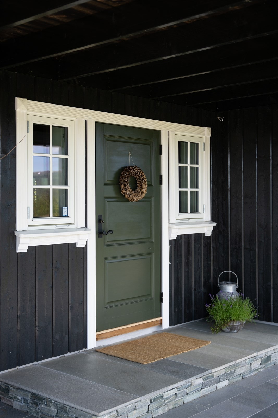 Inngangsdøren er innbydende Galleribilde