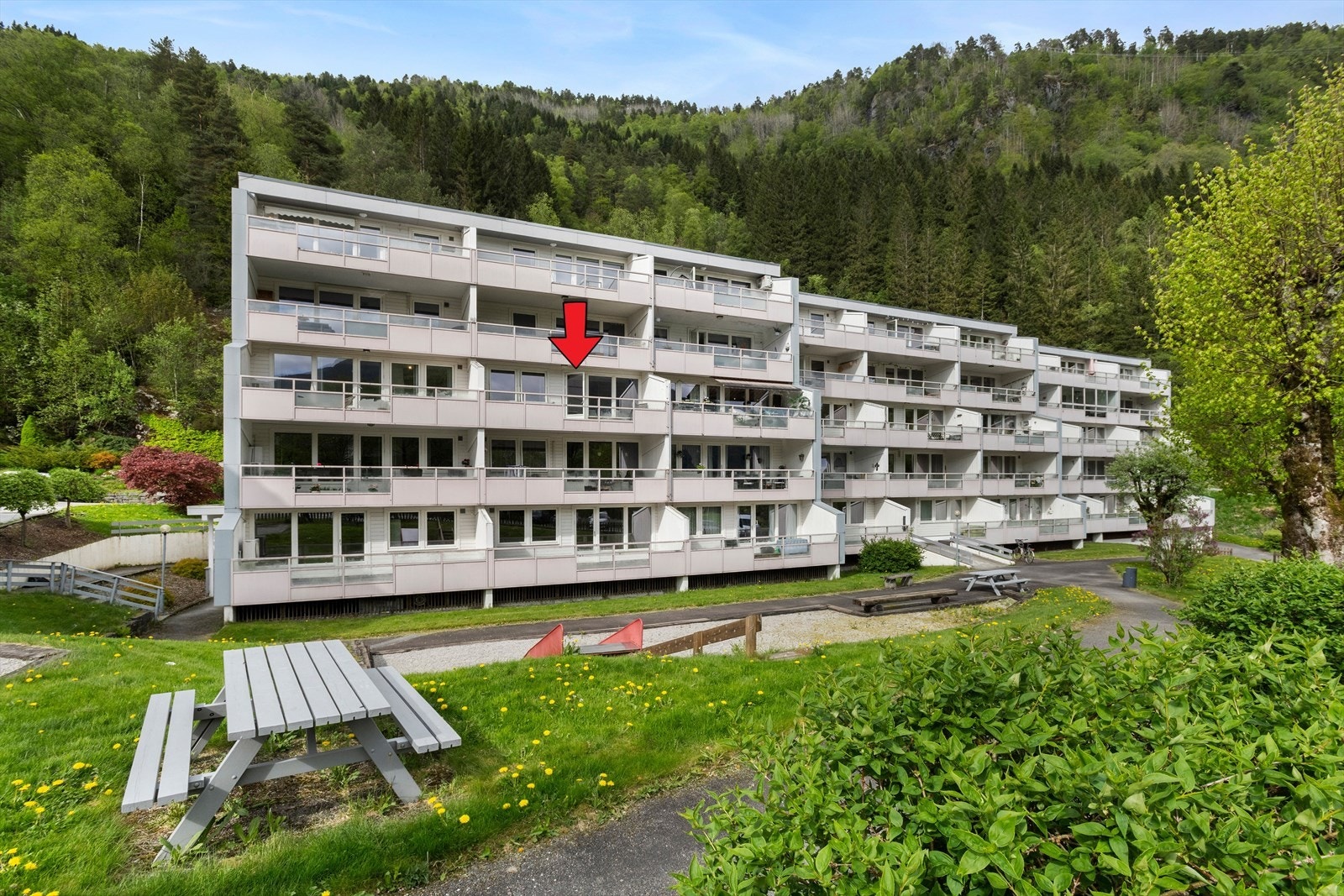 Velkommen til Hornnesvegen 18c leil 81. Presentert av Eiendomsmegler Norge v/ Tore Berqvam Galleribilde