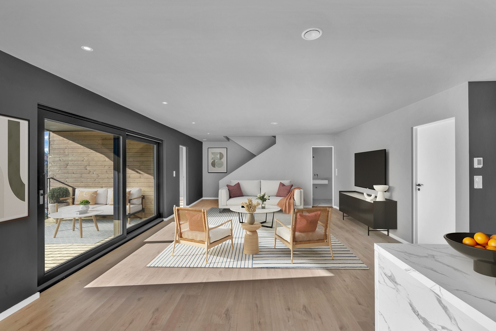 Boligen har smakfull innredning og gode kvalitetsløsninger som blant annet balansert ventilasjon av typen Exvent Svea. Galleribilde