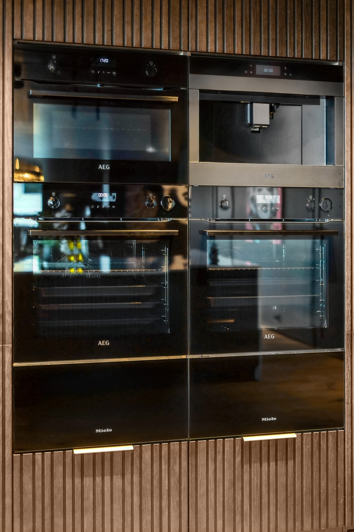 Integrerte kvalitets hvitevarer fra AEG nye i 2025. Galleribilde