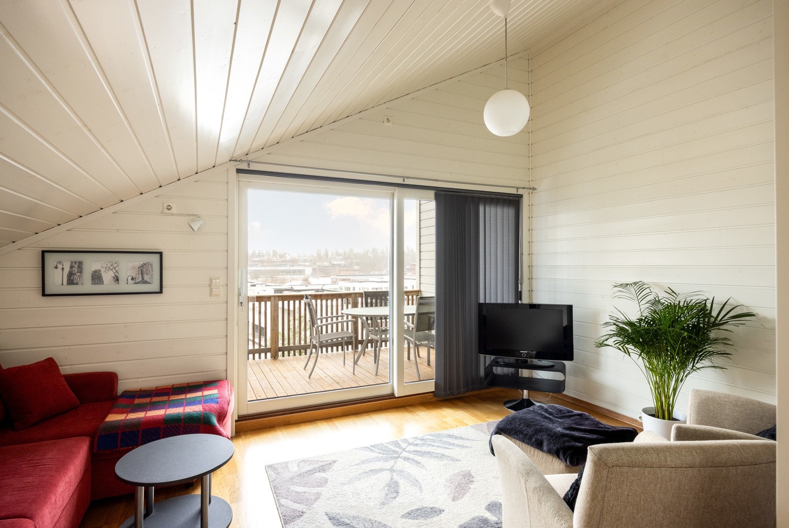 Soverom 1 er i dag innredet som en loftstue. Galleribilde