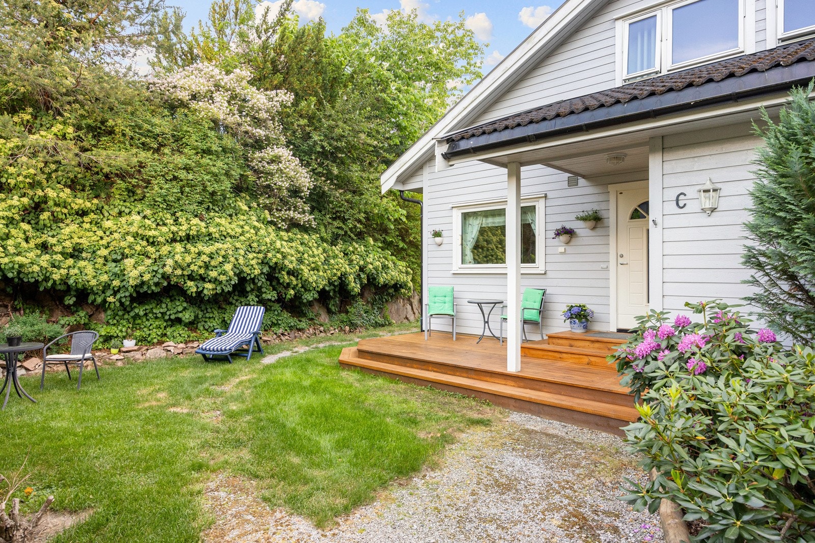 Hyggelig inngangsparti. Galleribilde