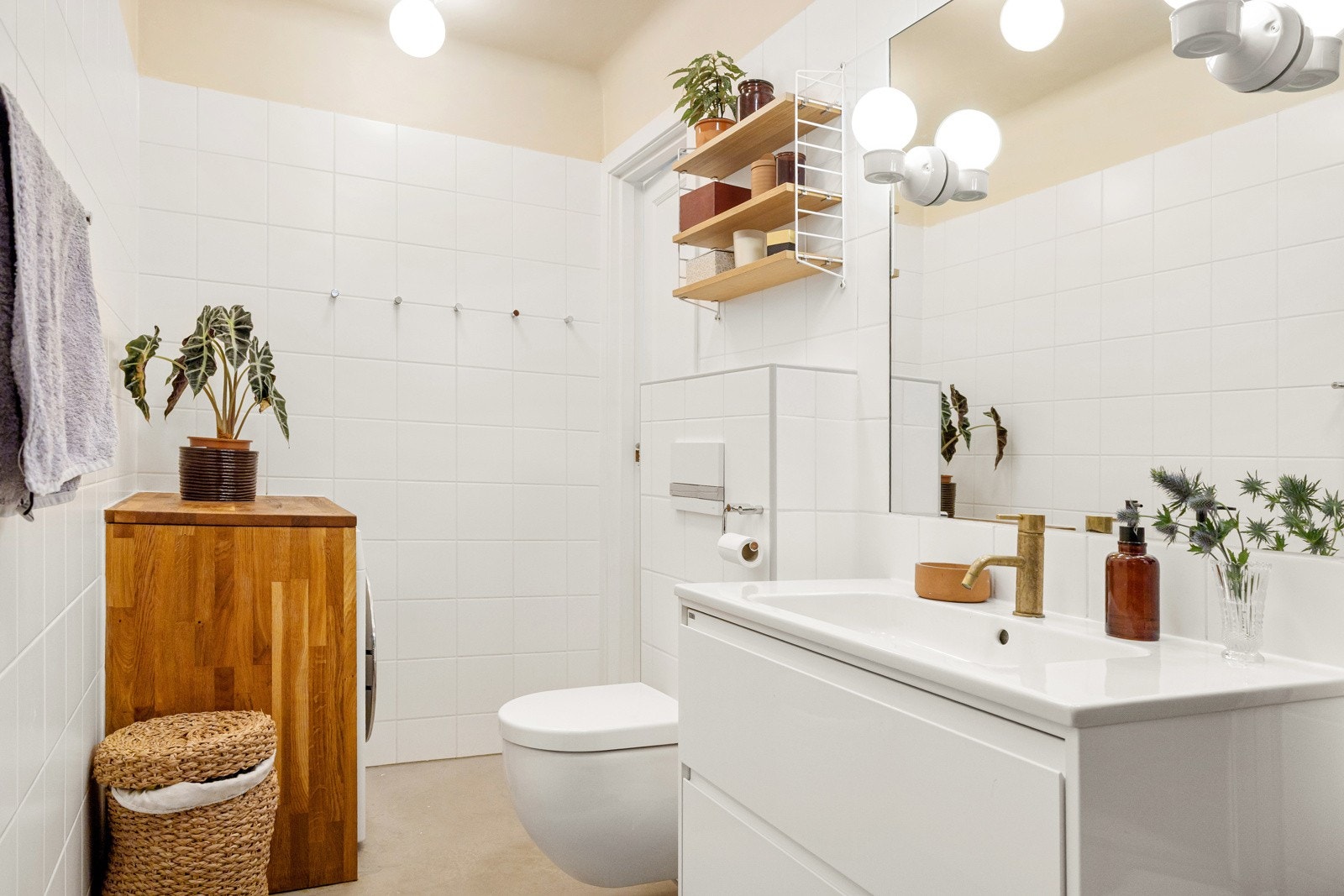 Det er opplegg for vaskemaskin på baderommet Galleribilde