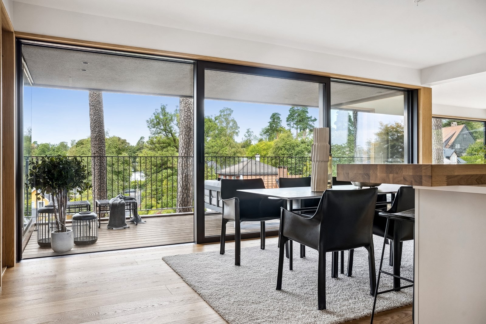 Leiligheten holder en gjennomgående høy standard over det hele Galleribilde