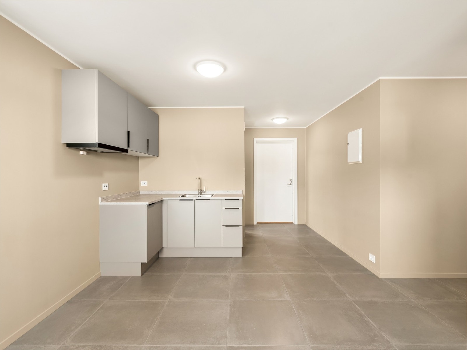 HTH innredning på kjøkkenet i hybeldelen Galleribilde