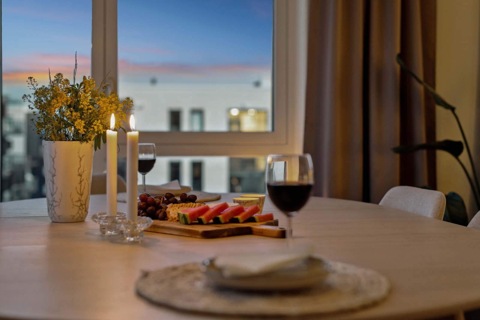 En hyggelig atmosfære for lange kvelder og sosialt samvær. Galleribilde