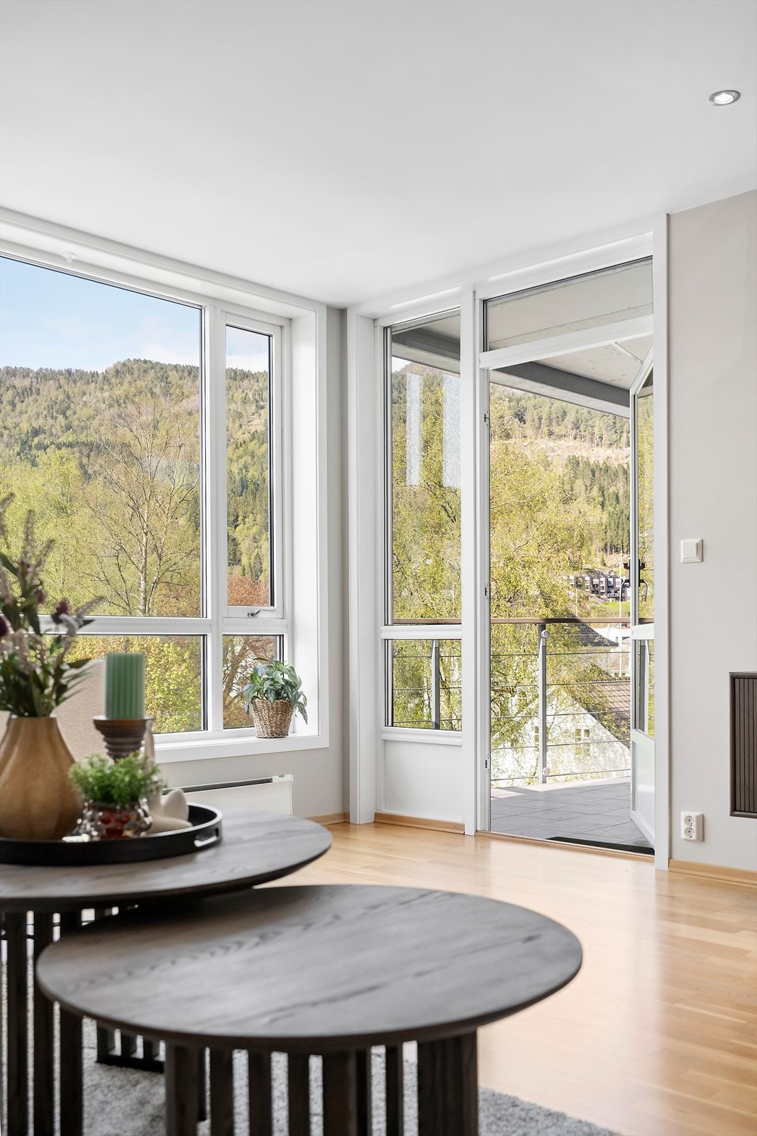 Husk å melde deg på visning! Galleribilde