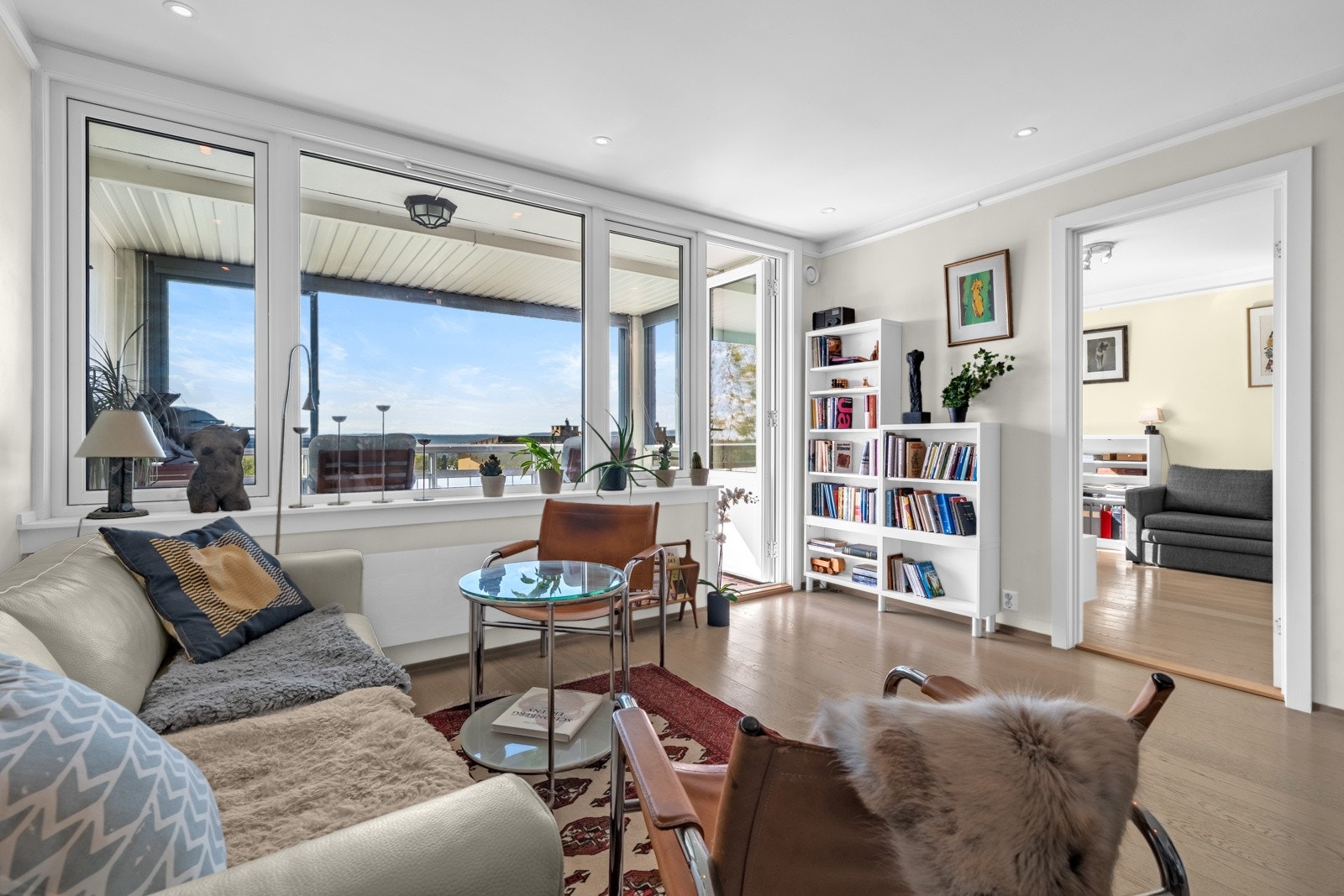 Leiligheten har en attraktiv og barnevennlig beliggenhet på Godlia/Oppsal. Galleribilde