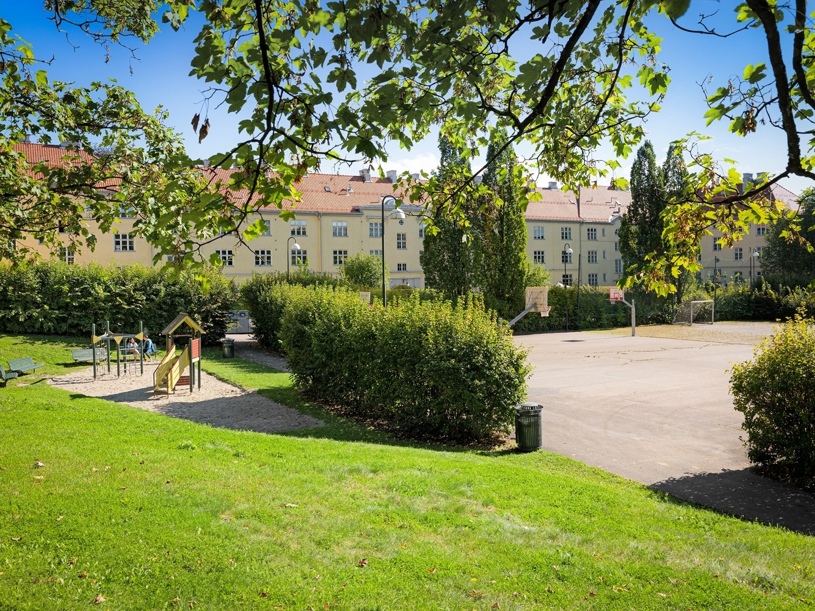 Oslo kommune oppgraderer Arkitekt Rivertz plass. Se saksinnsyn Oslo kommune Galleribilde