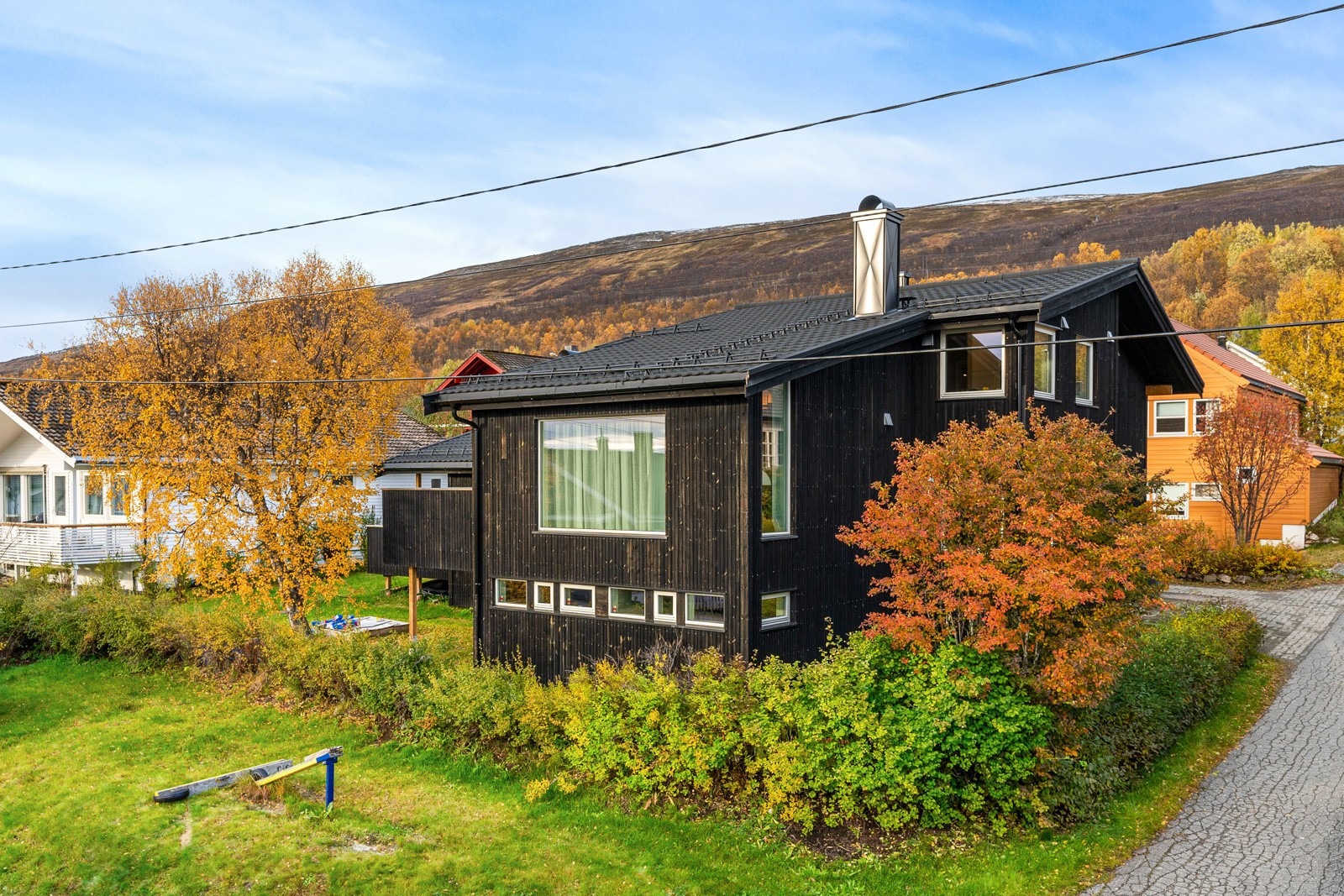Boligen er tegnet av Lars-Tore Dalsbøe, som er arkitekten bl.a. UNN, UiT og Nerstranda