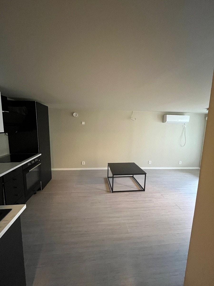 Stue/kjøkken med varmepumpe Galleribilde