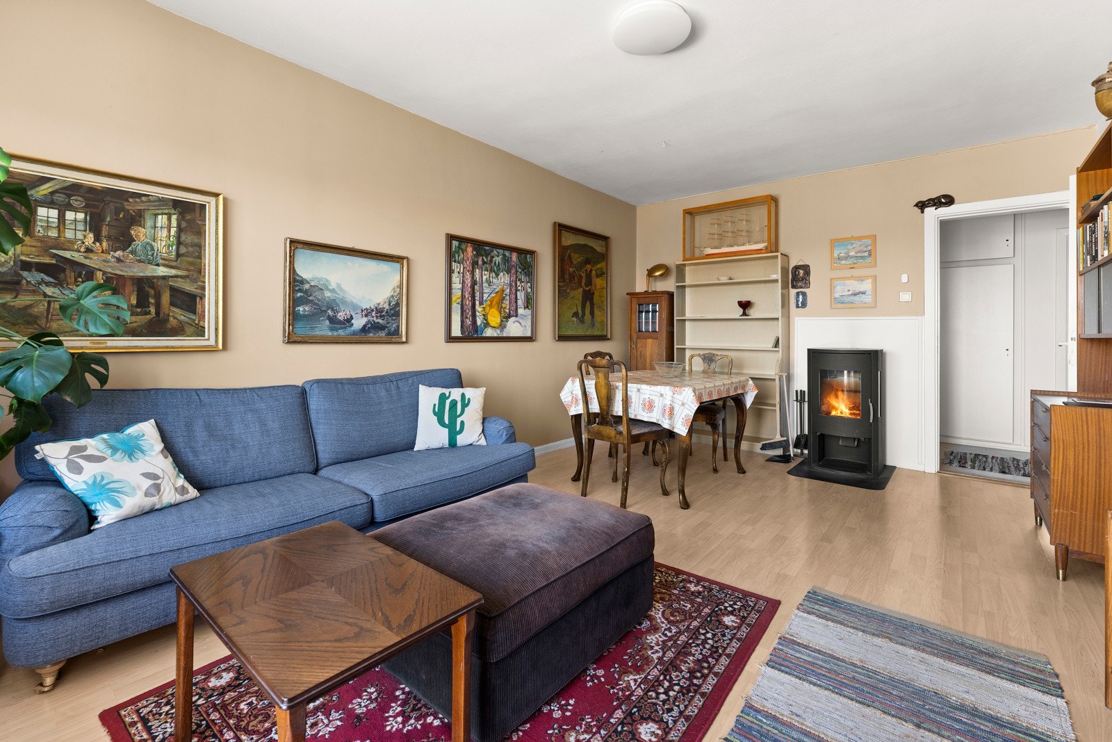 Peisen setter prikken over i-en og gir både varme og hygge. Galleribilde