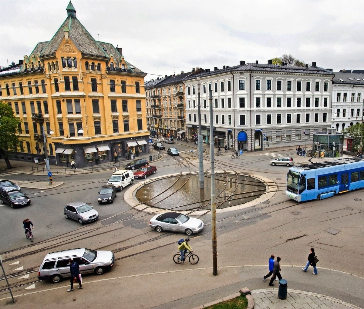 Kort gangavstand til Solli Plass, Slottet og diverse kollektivtilbud Galleribilde