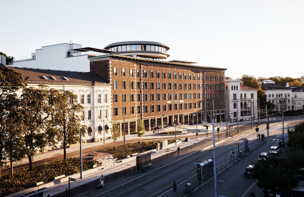 Ikoniske Sommero Hotel kun et steinkast unna Galleribilde