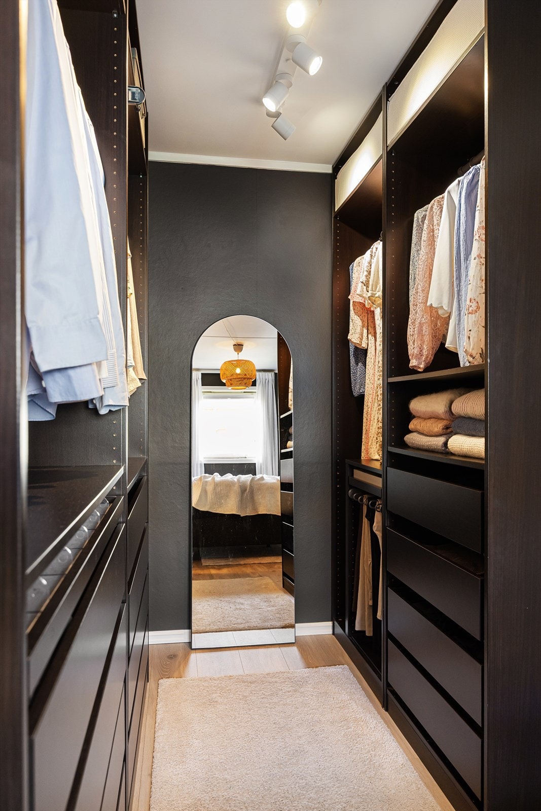 Her får du nærmest følelsen av å ha ditt eget walk-in-closet. Galleribilde