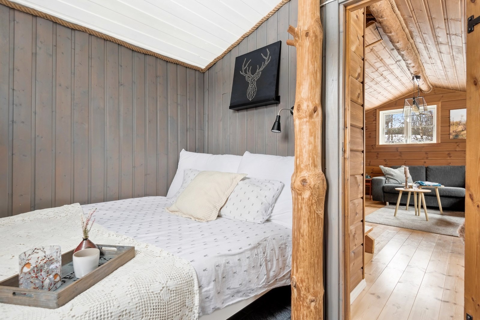 Det er tre soverom i hytten Galleribilde