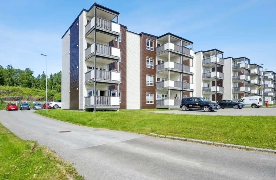 Leiligheten ligger nederst til venstre på bildet. Galleribilde