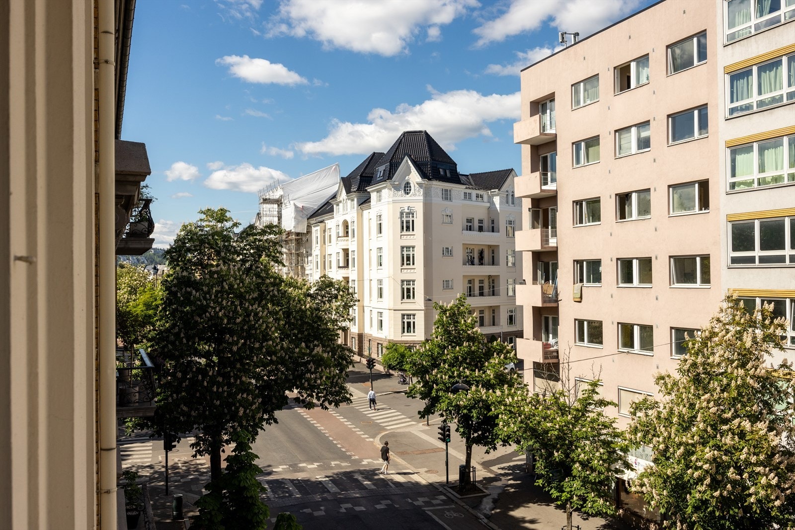 - Utsyn fra balkongen - Galleribilde