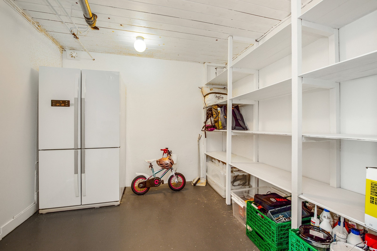 Bod i kjeller Galleribilde