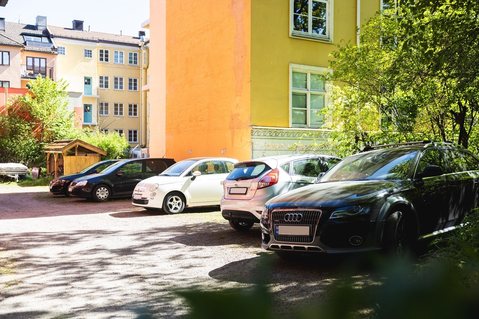 Parkeringsplass kan leies etter venteliste. Galleribilde