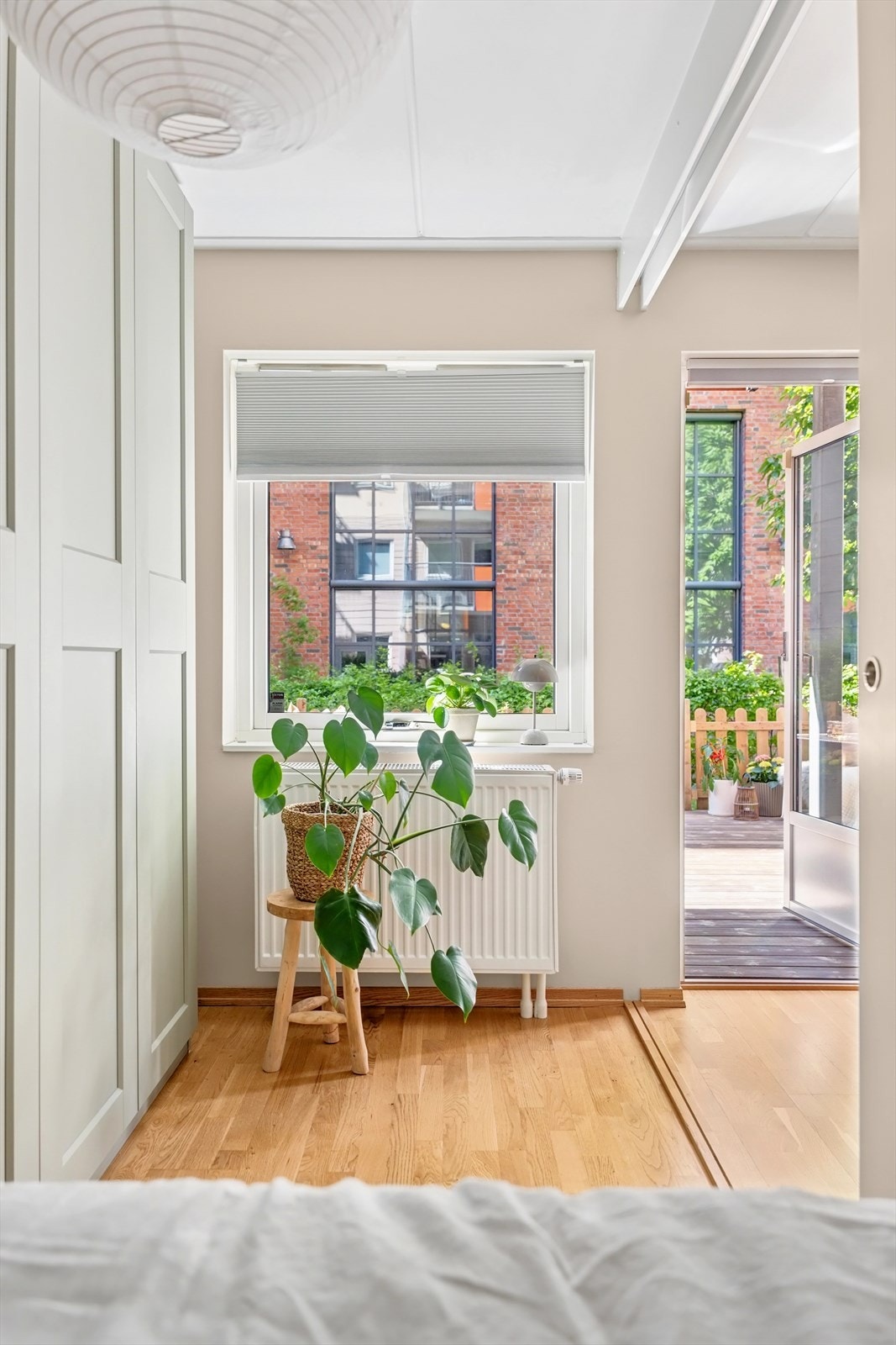 Soverommet vender også ut mot et rolig, skjermet område Galleribilde